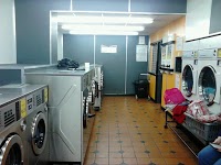 Red and White Laundries 340522 Image 0